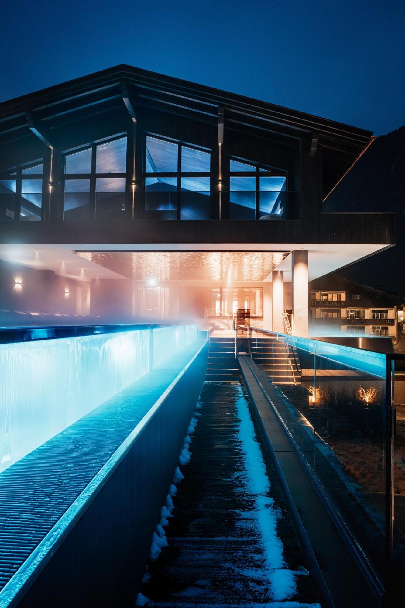 Neuhaus Zillertal Resort Mayrhofen Exterior foto